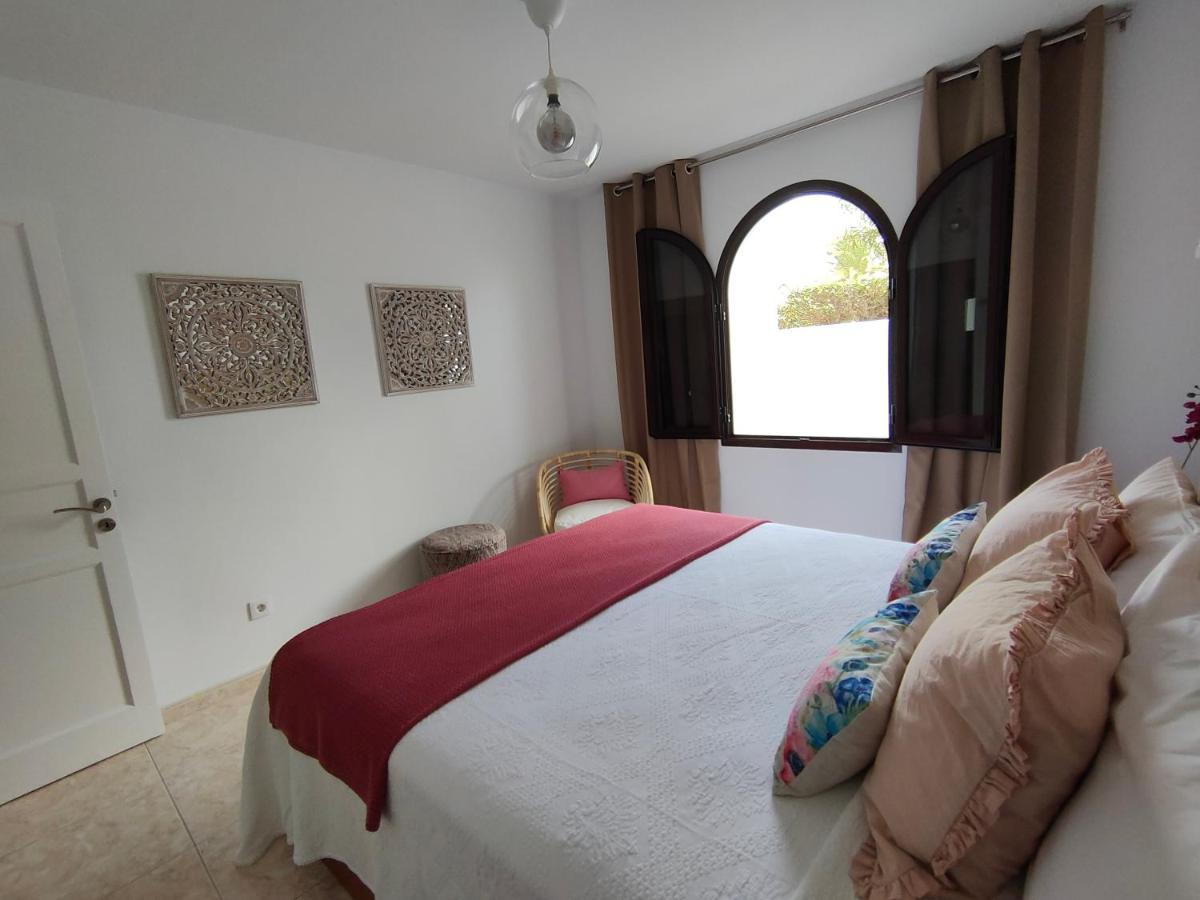 Flor De Cactus Apartment กอสตา เตกีสเซ ภายนอก รูปภาพ