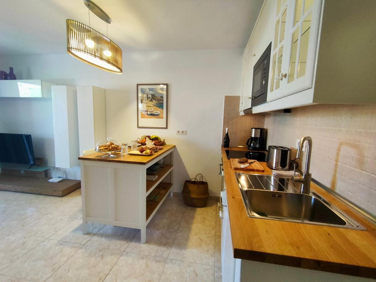 Flor De Cactus Apartment กอสตา เตกีสเซ ภายนอก รูปภาพ